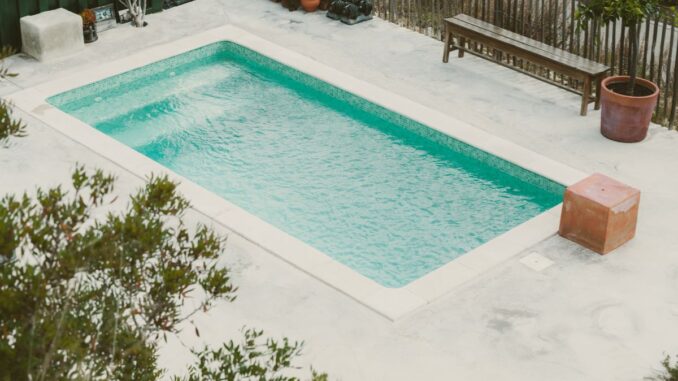 Comment faire un devis piscine béton ?